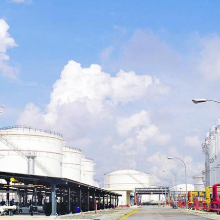 singapore-seraya_tanks6